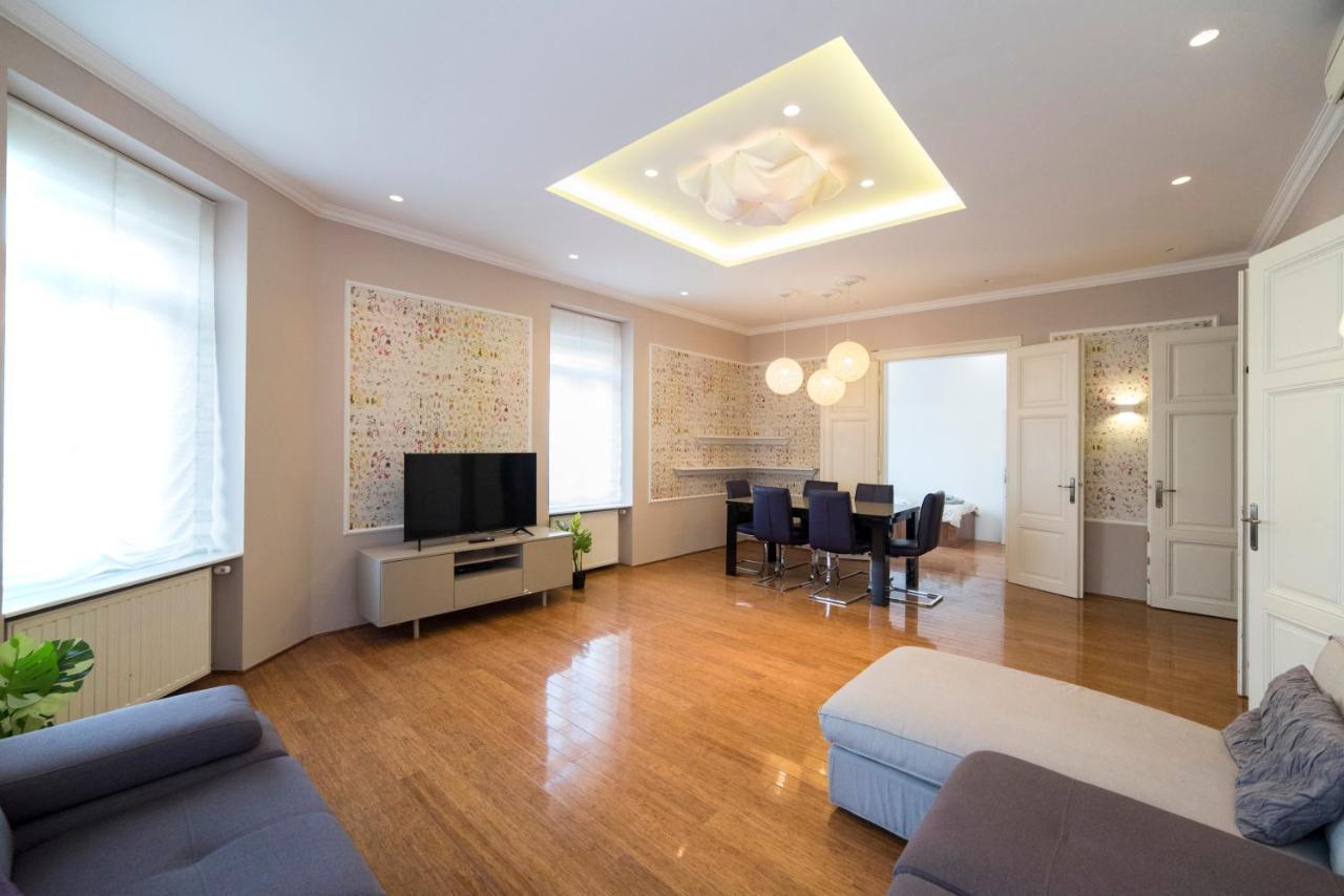 Agape Apartments ซาเกร็บ ภายนอก รูปภาพ