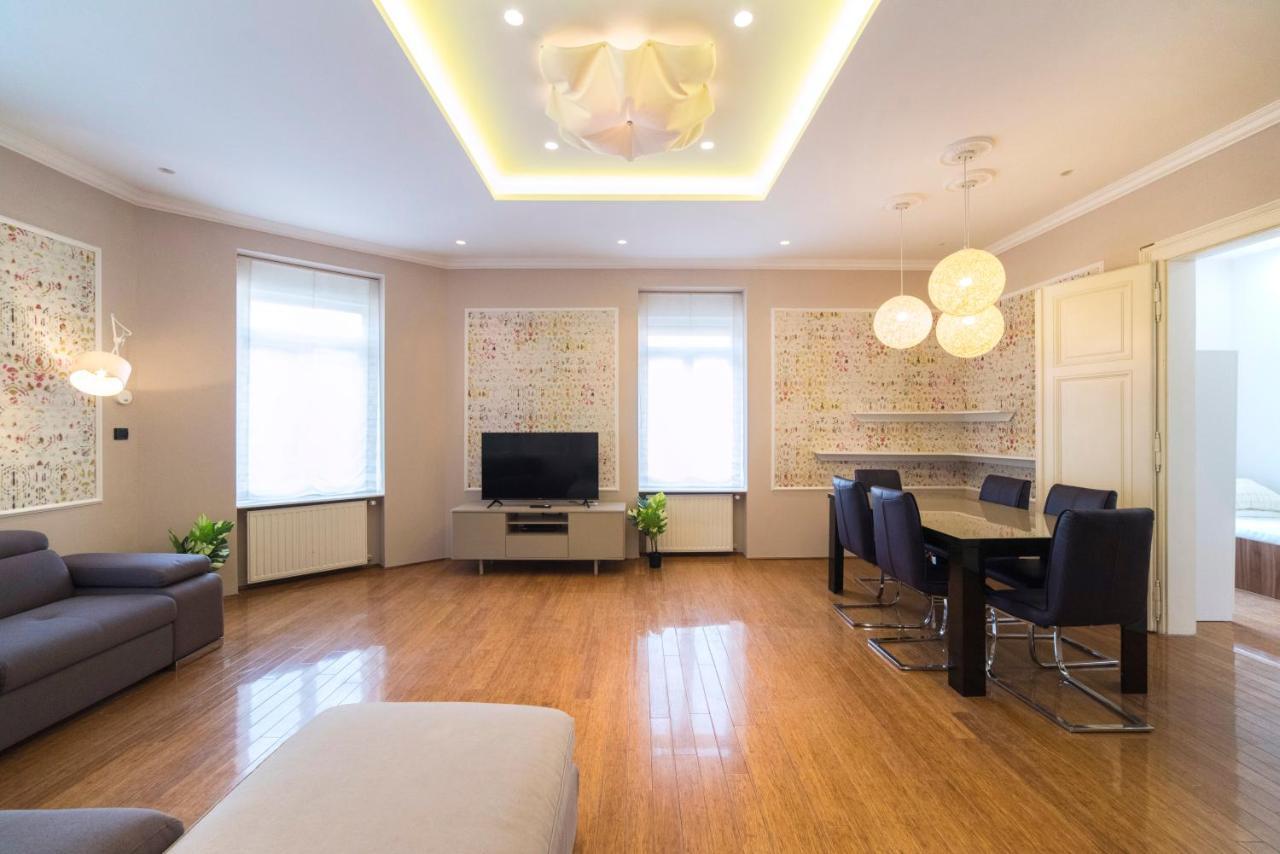 Agape Apartments ซาเกร็บ ภายนอก รูปภาพ